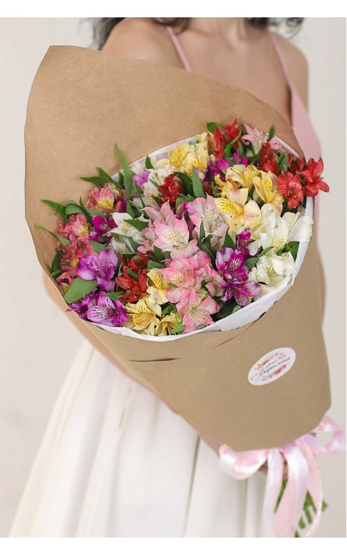 Чарівний букет Ромашки в кольоровій симфонії